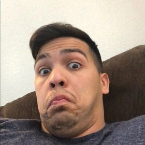 Meet your Posher, Troy